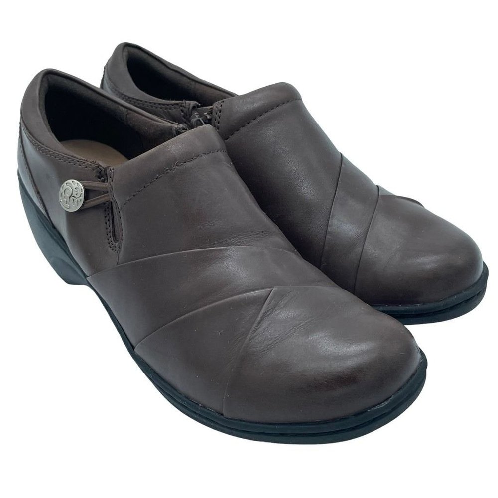 Clarks Womens Collection Channing Ann Loafers Brown Leather Cushioned Button 8M